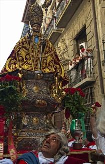 La imagen del Santo durante la procesión del día 7 de julio