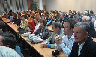 Los participantes en uno de los actos.