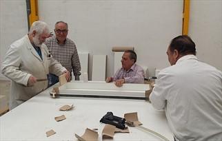Parte del grupo en un momento de trabajo