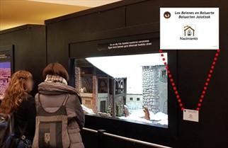 Los pictogramas se encontraban en cada uno de los dioramas grandes