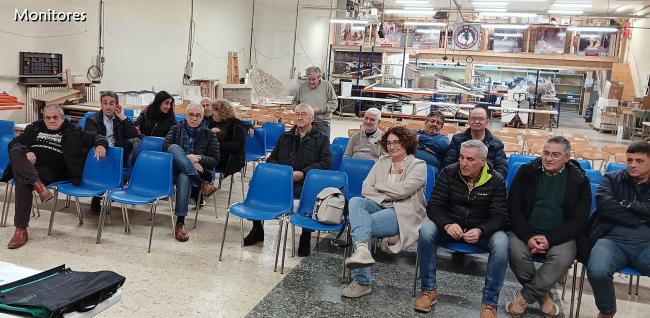 Reunión con monitores y alumnos Cursos de Belenismo 2024